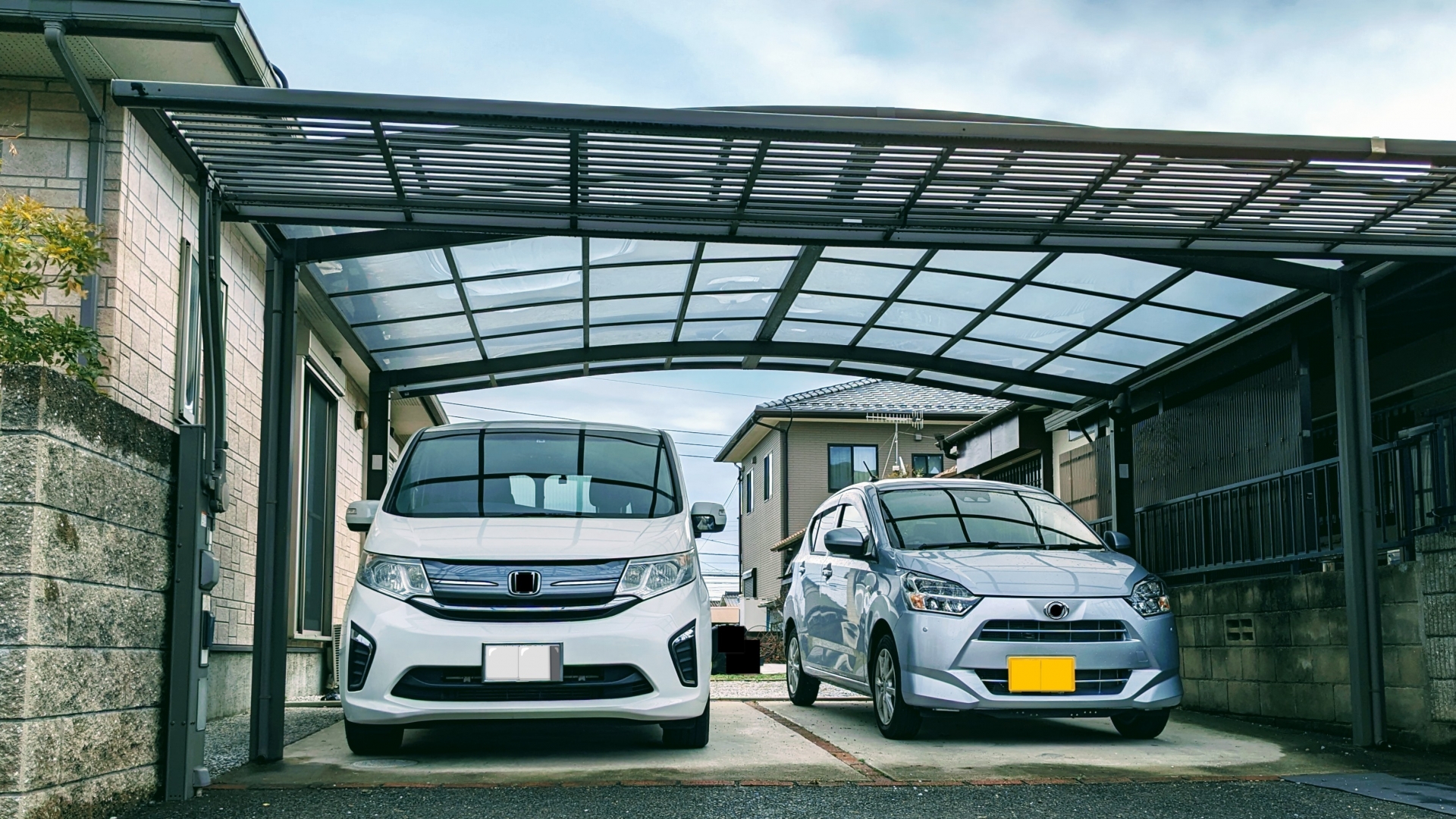 駐車場・カーポートの画像